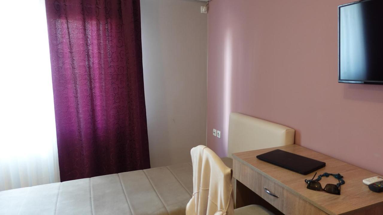 Apartments Tatjana Jagodina Ngoại thất bức ảnh